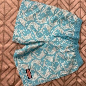 Vineyard Vines Trunks